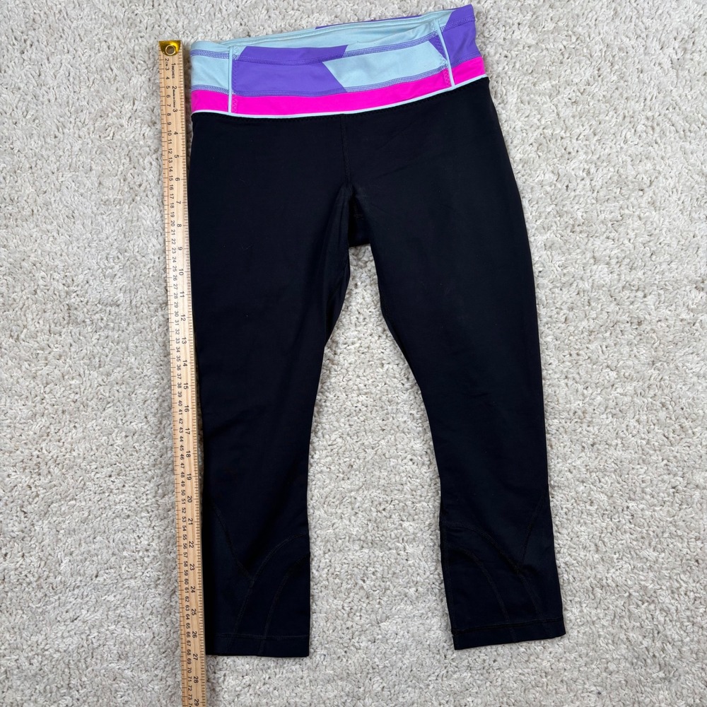 Lululemon Black‎ Run Crops Capri Leggings Women's Size Medium